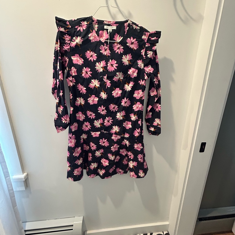 Floral Ruffle Shoulder Dress